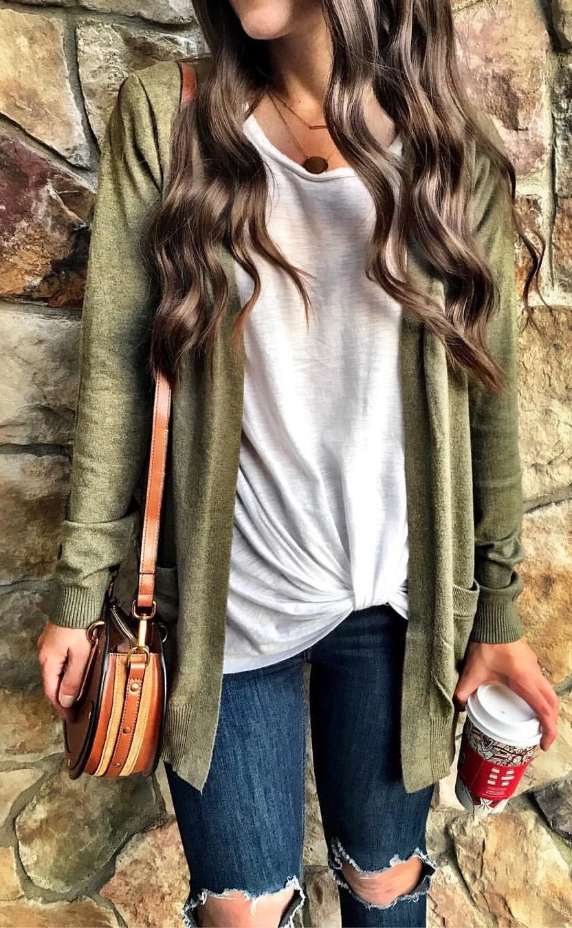 35 Catchy Fall Outfits To Wear at Different Occasions