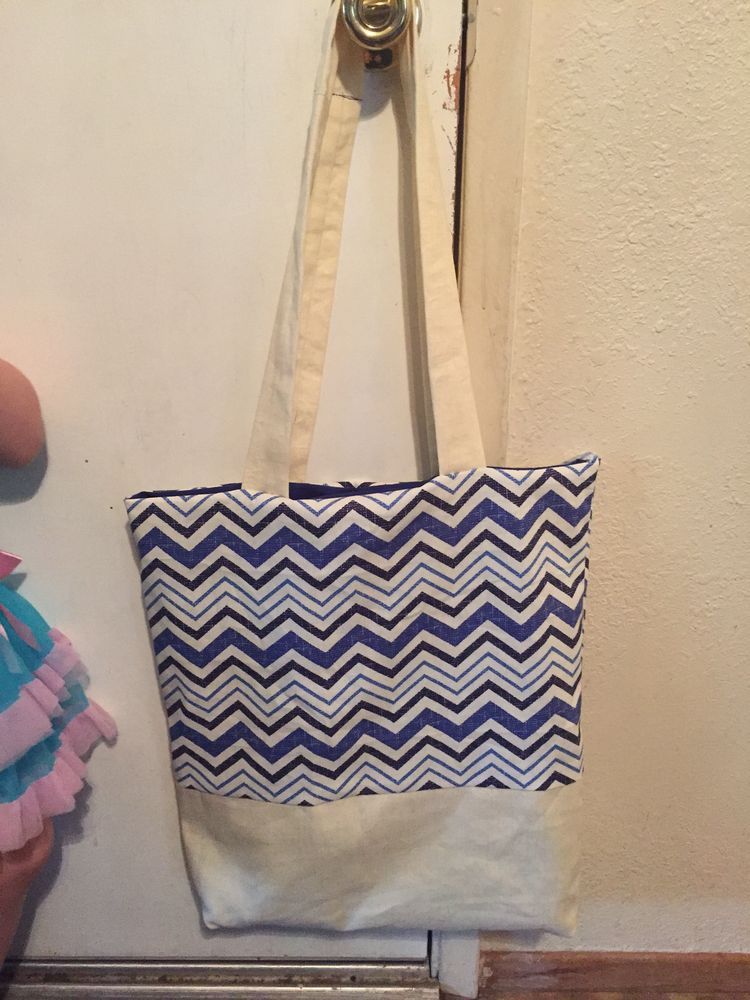 Easy Tote Bag