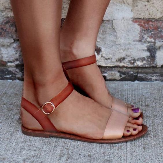 Stylish Strappy Casual Flat Sandals