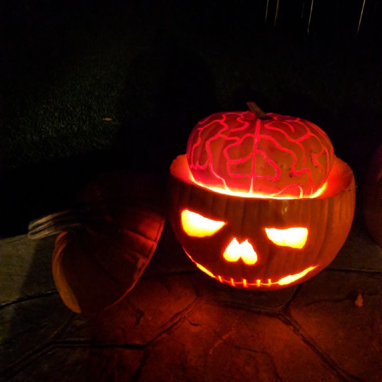 70+ Exciting and Creative Halloween Pumpkin Carving Ideas ⋆ BrassLook
