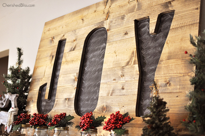 DIY Christmas Joy Sign.