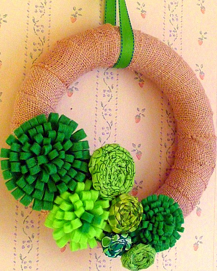 Easy DIY St.Patrick’s Day Wreath.