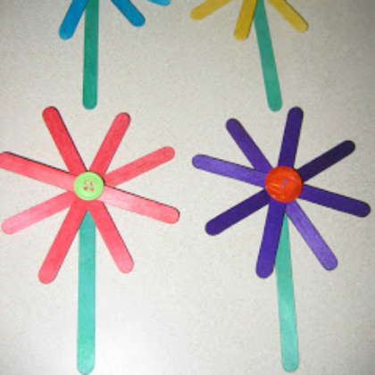 Plant a garden made of popsicle sticks! Summer Popsicle Sticks Crafts