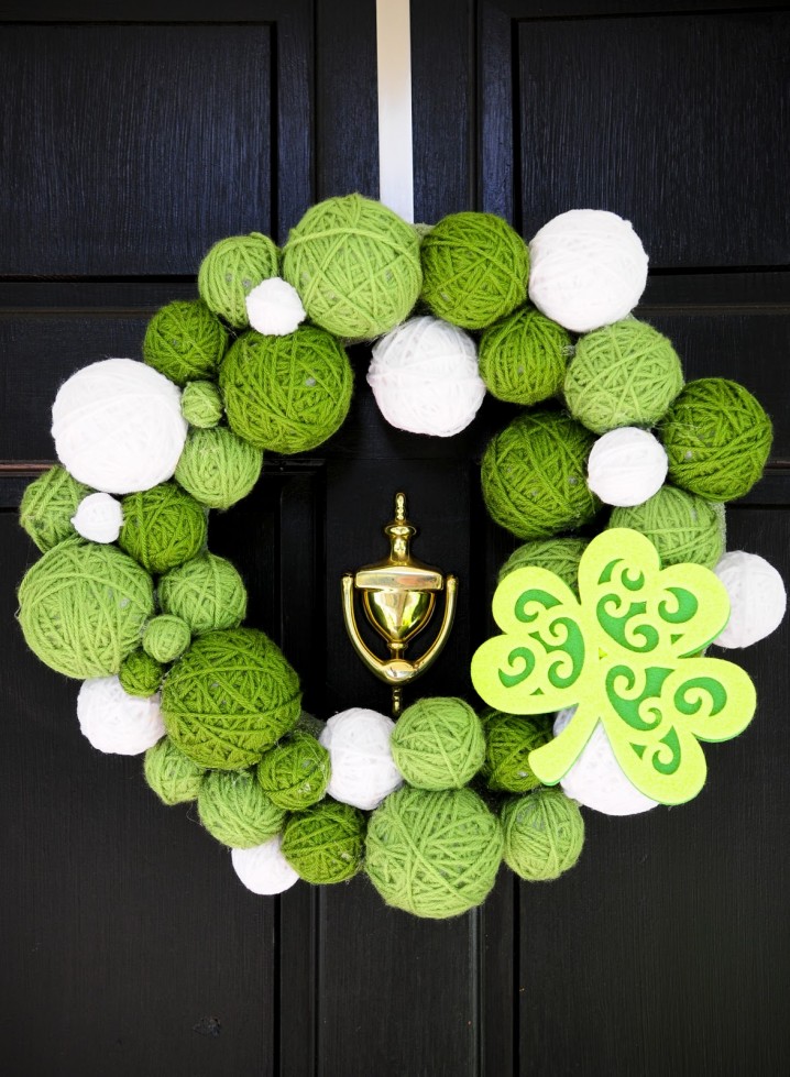 St.Patrick’s Day Yarn Wreath.