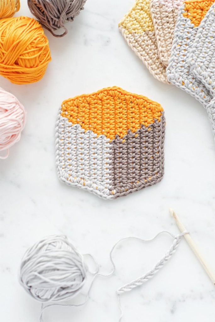 20 Crochet Patterns for Beginners That Are Easy To Do